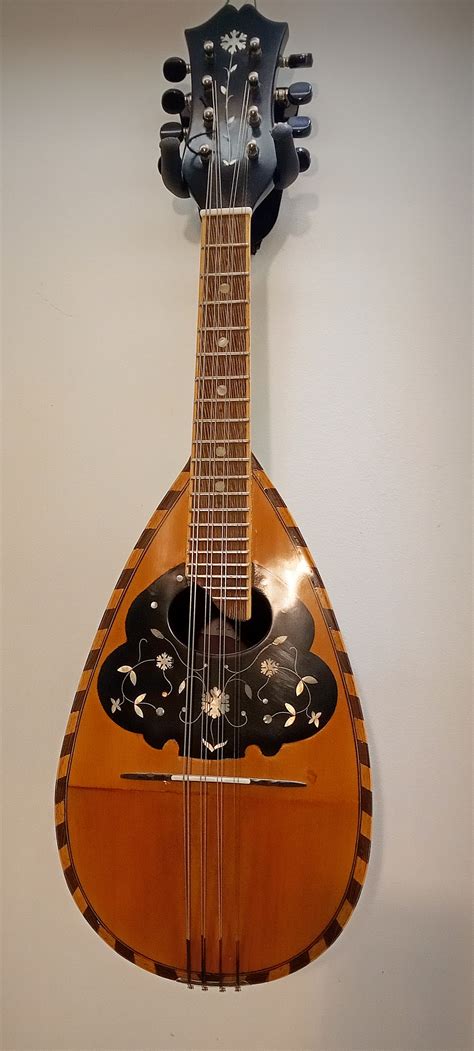 mandolin