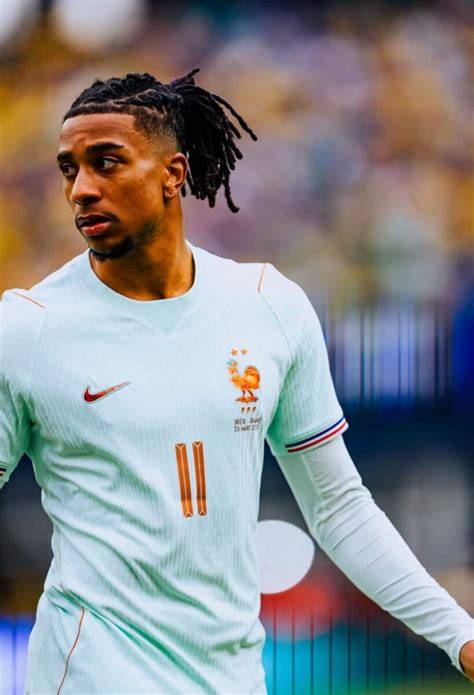 Profil Singkat Michael Olise