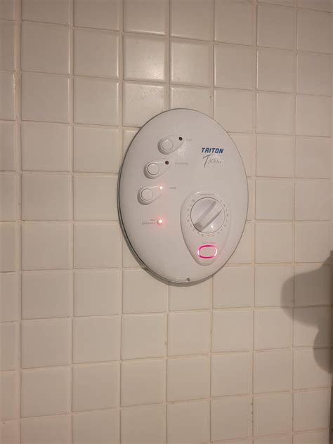 mira electric shower not working no light
