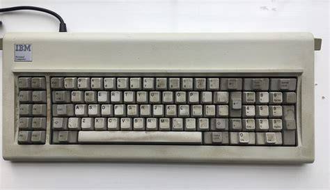 old IBM PC keyboard