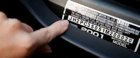 paint code from vin number uk
