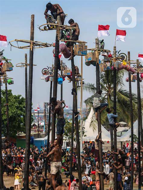 panjat pinang
