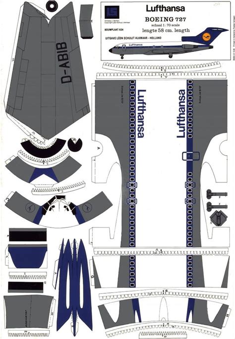 Passenger Plane Papercraft Template