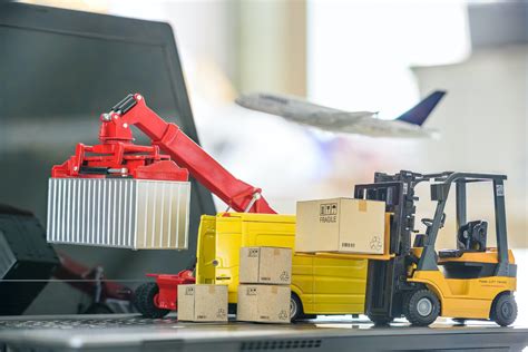 Pengiriman Logistik