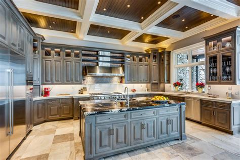 pictures of custom kitchen cabinets