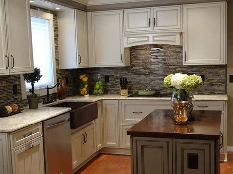 pictures of small kitchen makeovers