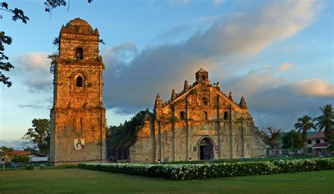 popular churches in the philippines