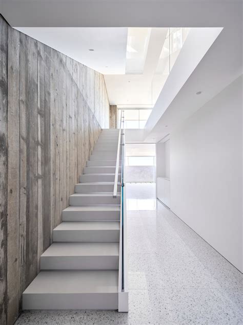 positive and negative space in architecture examples