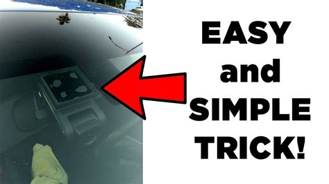removing dash cam from windscreen