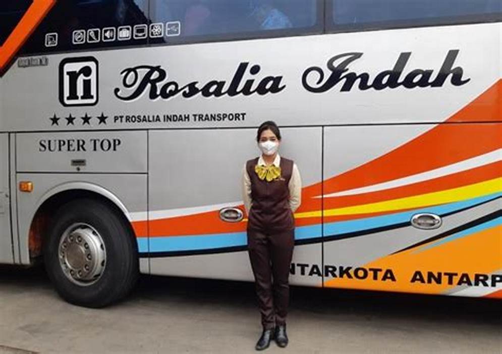 Rosalia Indah Bus Kernet