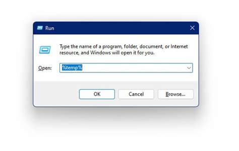 run command for deleting temporary files