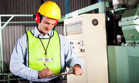 safety officers in manufacturing sites
