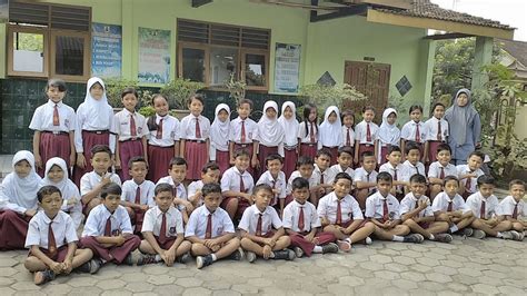 sekolah