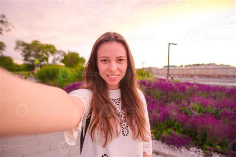 Background Selfie