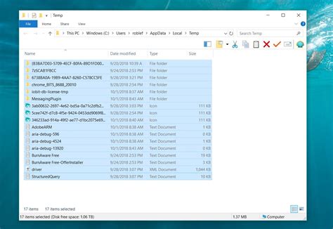 shortcut to delete temp files in windows 8