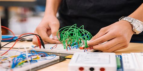 simple project ideas for engineering students