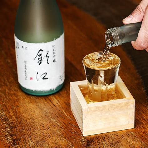 Steaming pada Sake Jepang