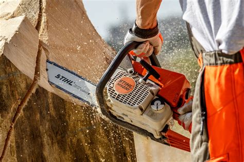 stihl chainsaw gets hot and won't start