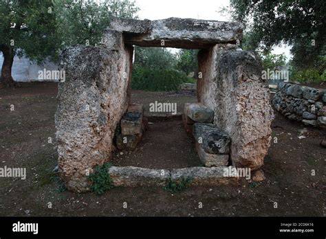 struktur dolmen