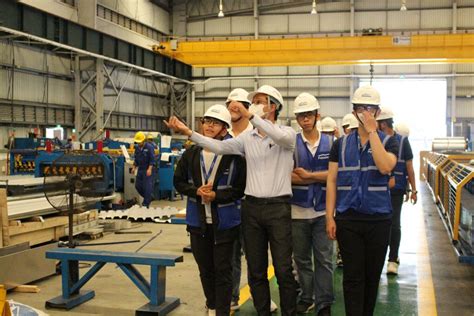 Students on industrial visit