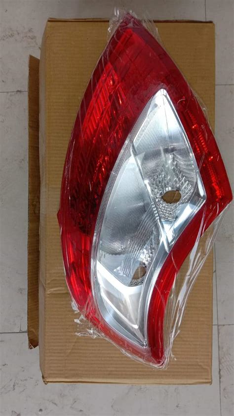 swift vdi tail light price
