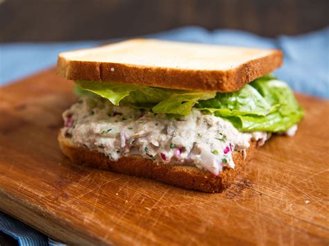 Tuna fish sandwich with mayonnaise