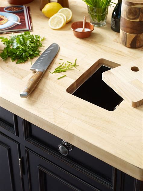 use cutting board on countertop