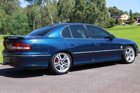 vt commodore supercharged v6 specs