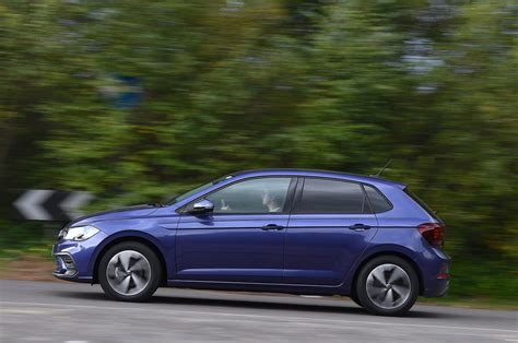 VW Polo Driving