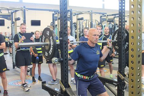 weight training for police officers