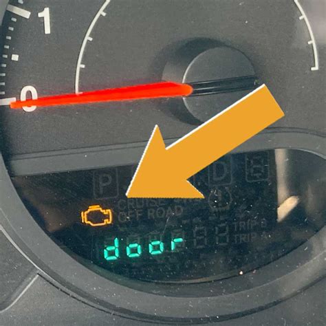what causes a flashing engine light