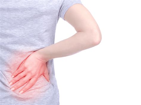 what causes sharp pain in right side of back