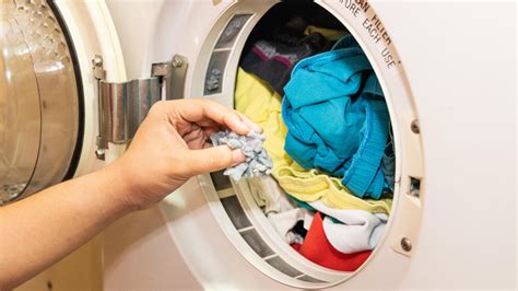 what causes the dryer not to get hot