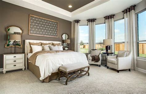 what colour goes with brown in a bedroom