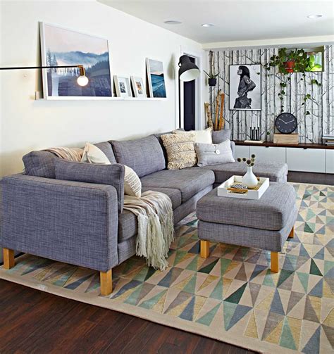what colour rug to get with a grey couch