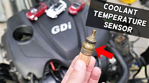 what does a coolant temperature sensor do in a car