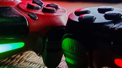 what does it mean when ps4 controller light is red
