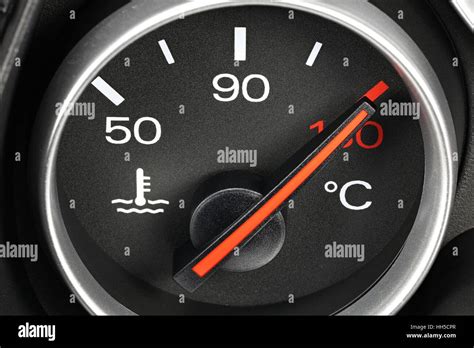 what does it mean when the temperature gauge is on c