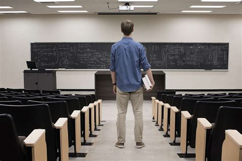 what is a class in college called