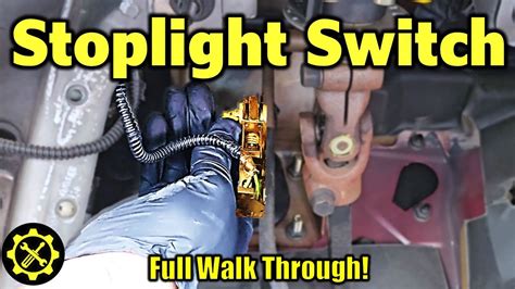 what is a stop light switch cdl