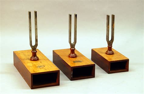 what is a tuning fork
