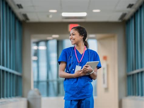 what is a unit assistant