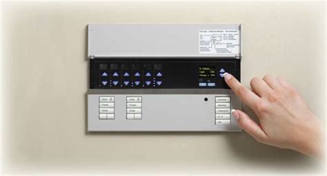what is automatic lighting control