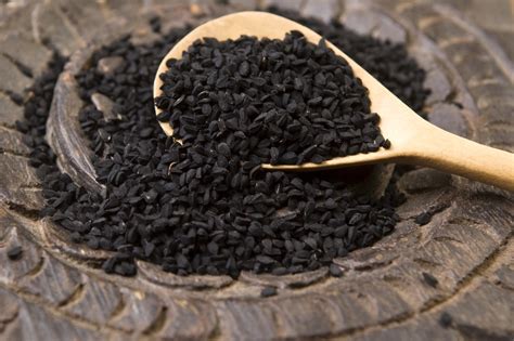 what is black cumin seed called in urdu