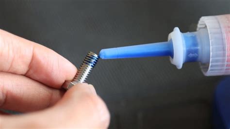 what is blue threadlocker used for
