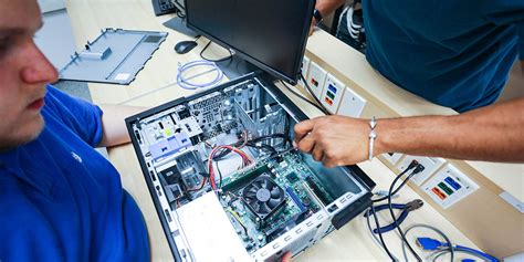 what is computer technician course