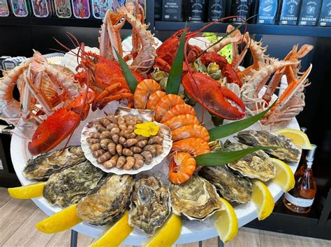what is in a fruit de mer