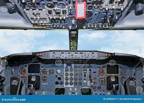 what is the dashboard in a plane called