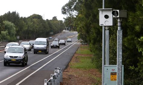what is the fine for red light camera in nsw