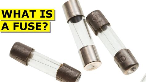 what is the function of a fuse in a plug